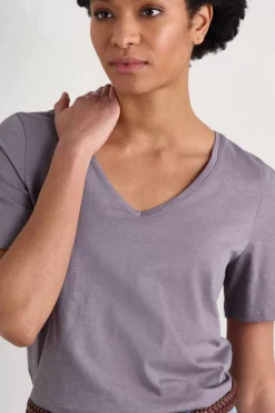 Burdock Organic Cotton V-Neck T-Shirt (Gots)