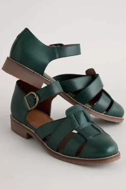 First Chorus Closed Toe Leather Shoes