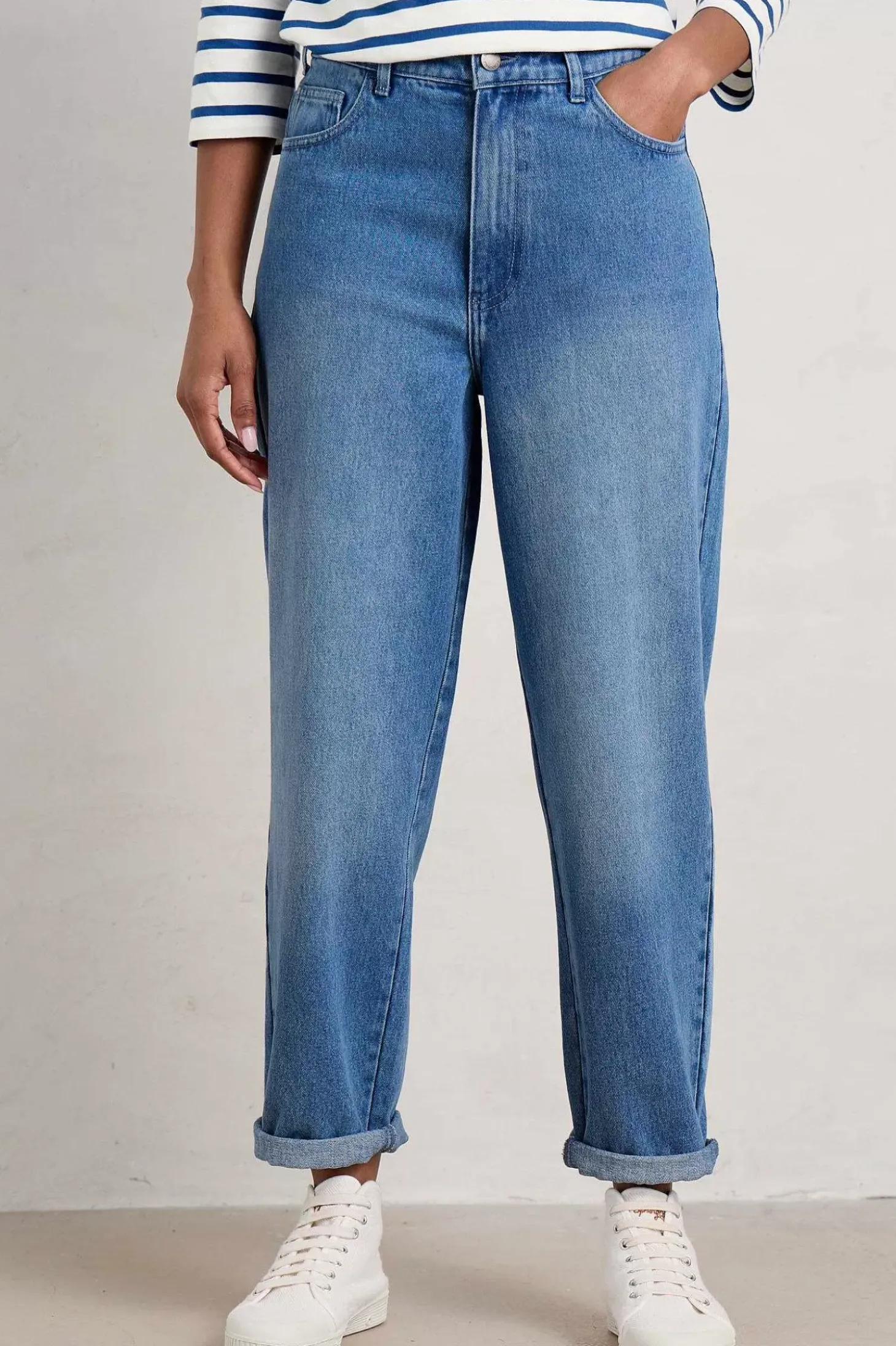 Honeydew Barrel Leg Jeans