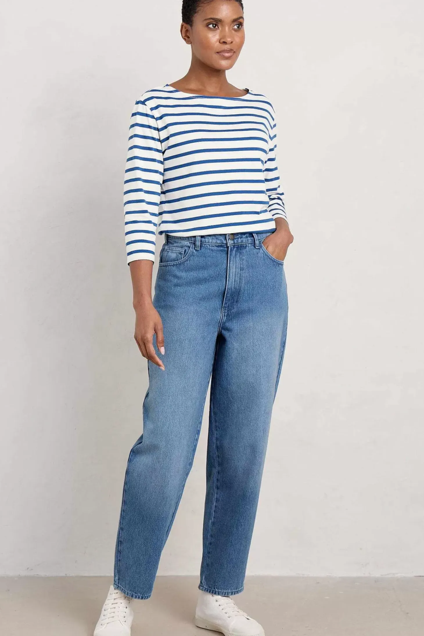 Honeydew Barrel Leg Jeans