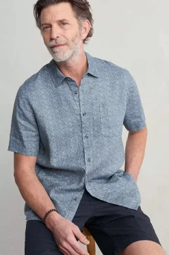 Men's Blue Heron Printed Short Sleeve Shirt