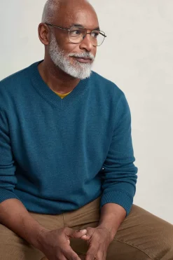 Men's Mainbrace Organic Cotton V-Neck Jumper