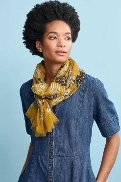 Pretty Printed Scarf